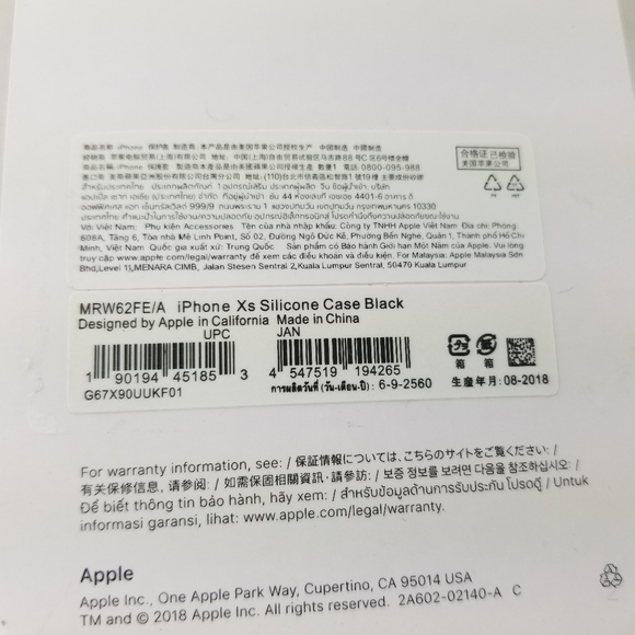 iPhone XS Silicone Case Black Genuine OEM - Picture 3 of 3